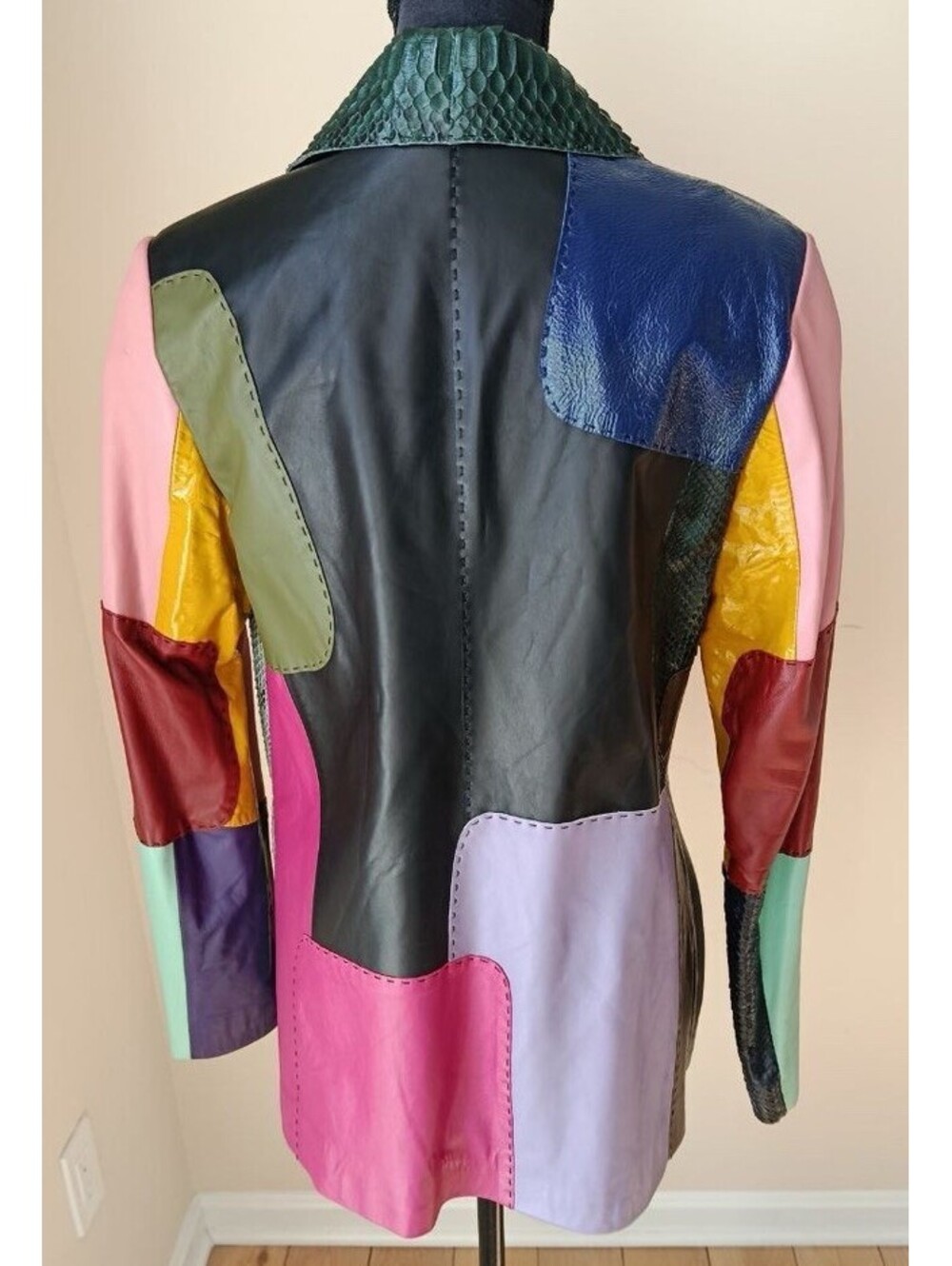 PUNTO Leather & Fur 100% Python Leather Jacket Womens 6 Medium Button Front RARE
